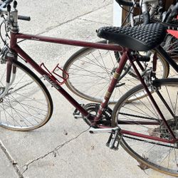 Vintage Raleigh 10-Speed Bicycle