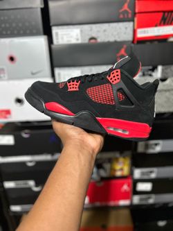 Air Jordan retro red thunder size 10.5