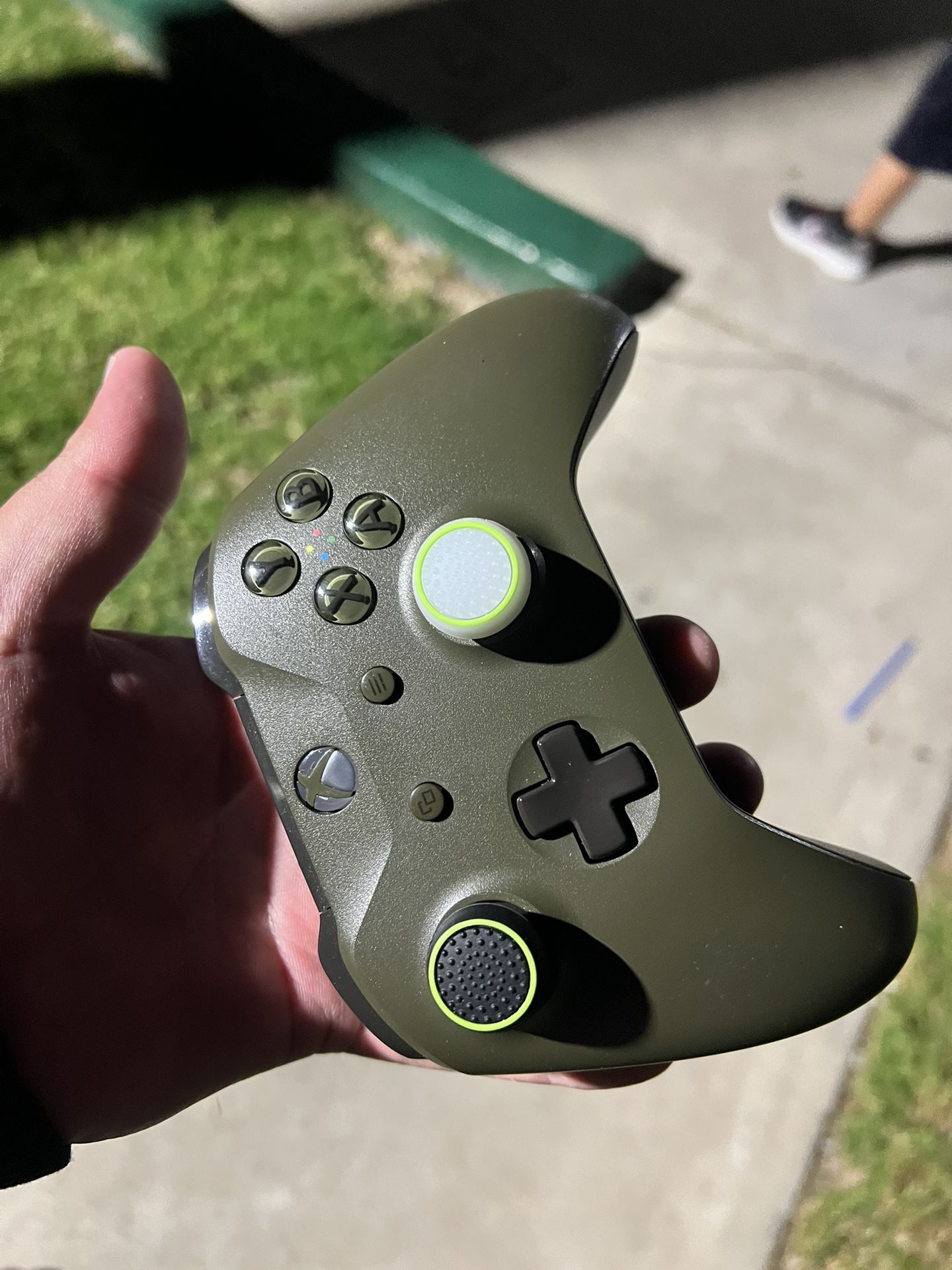 MILITARY GREEN XBOX ONE 