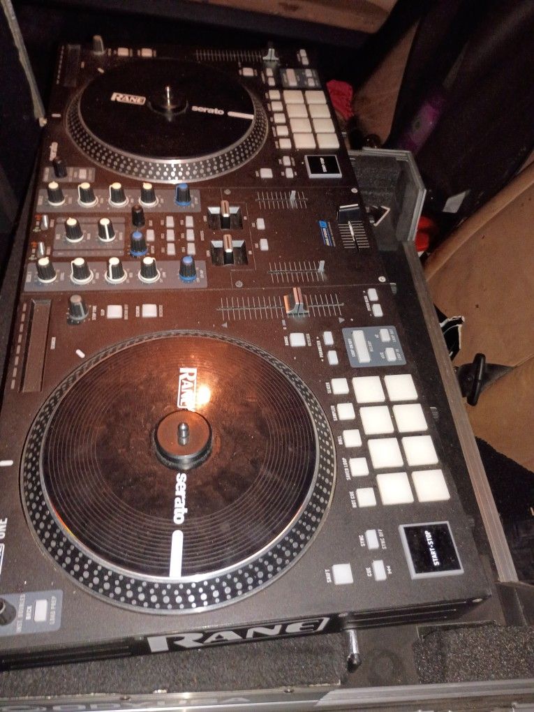 Range Turntables