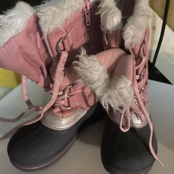 Girls boots