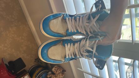 Off White Unc Size 10