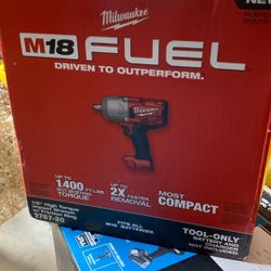 Milwaukee 1/2” High Torque Impact Wrench Cat.2767-20