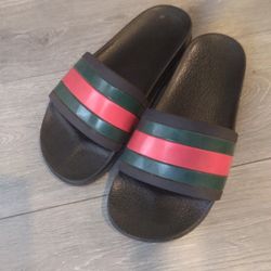 Men GUCCI Sandles (REGULAR SIZE)