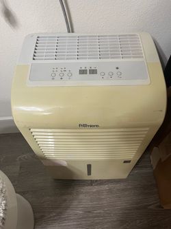 Danby Premiere Dehumidifier DDR7009REE 70-Pint