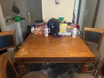 Solid Wood Kitchen Table and Chairs