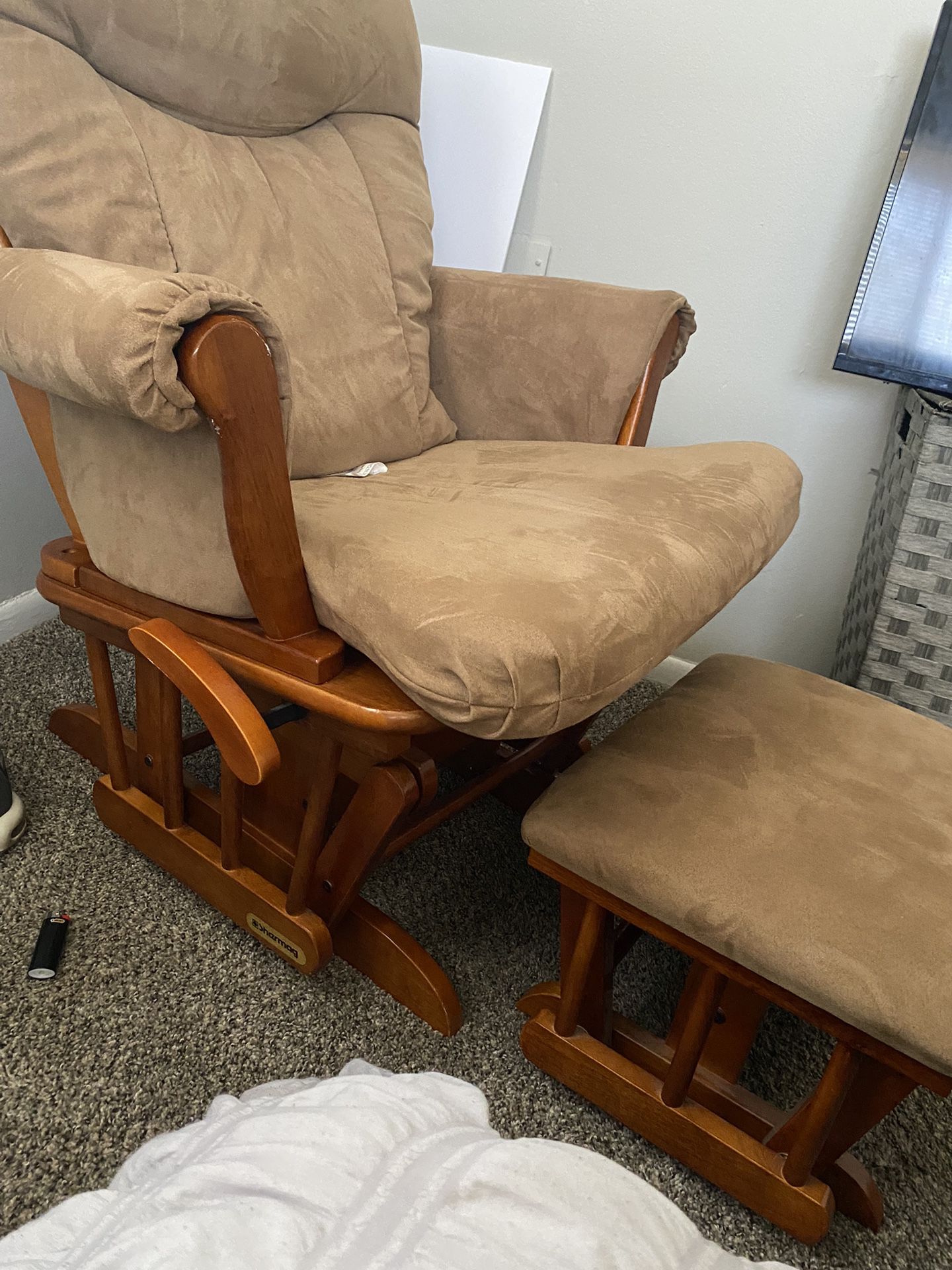 Shermag Rocking Chair With Rocking Ottoman Very Nice 