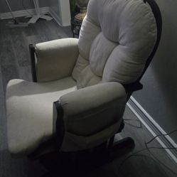 Rocking Chair 