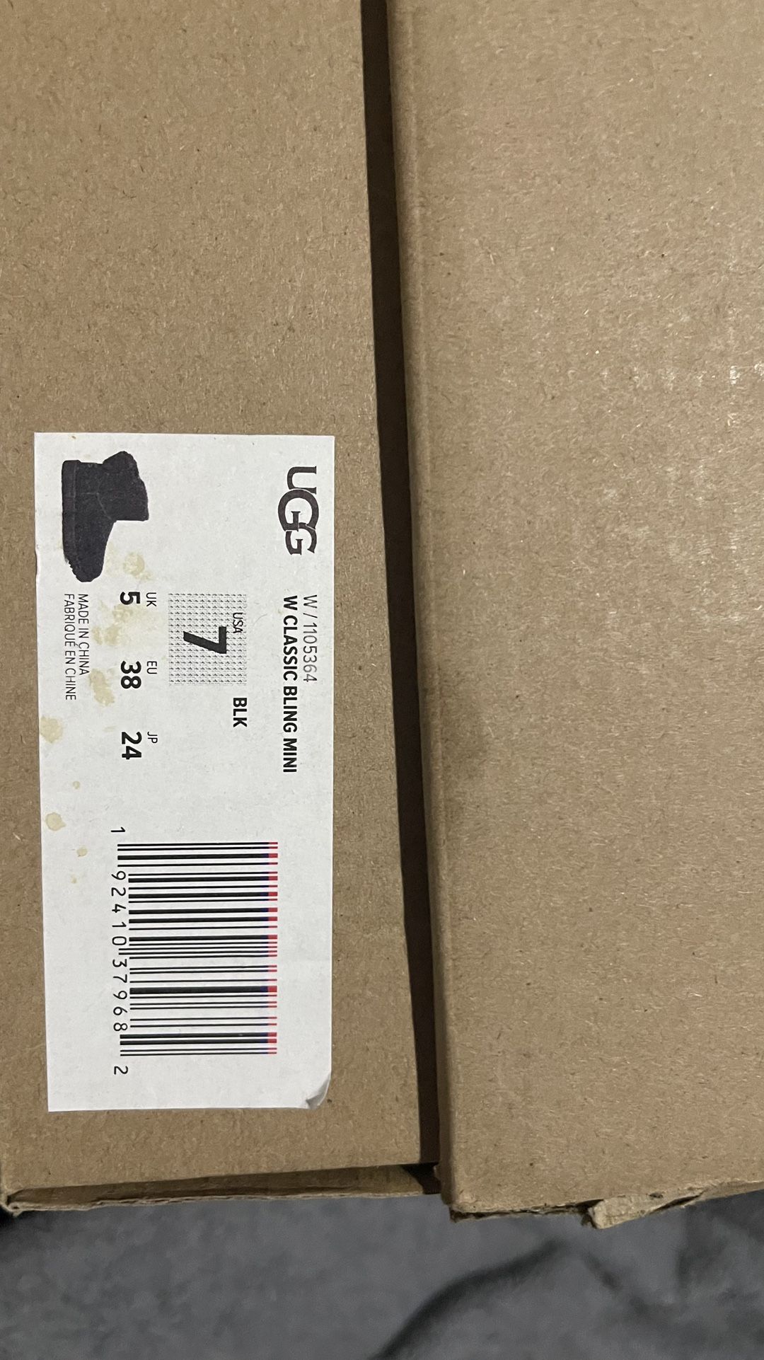 Black Uggs
