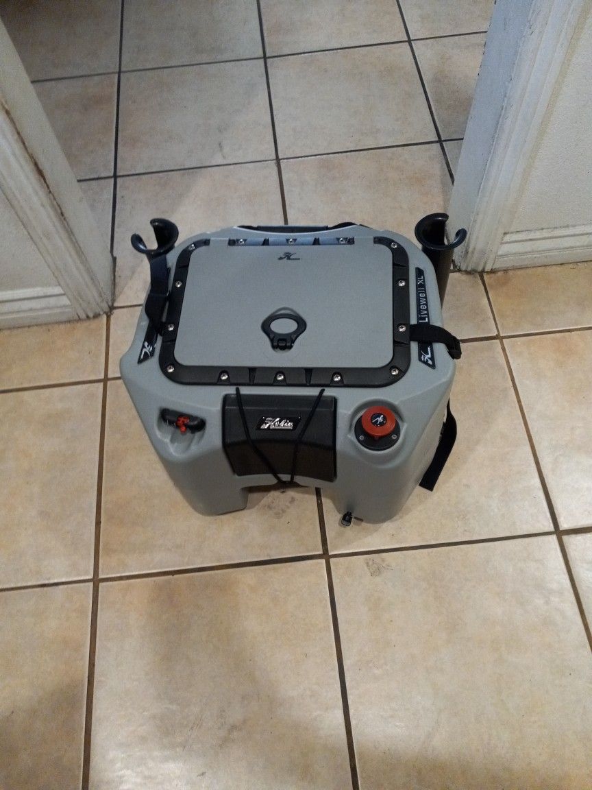 Live Bait Tank For Kayak