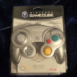 Nintendo Gamecube Silver Controller  Sealed