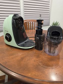 Jocuu juicer
