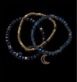 Avon studio 1886 Blue Luna bracelet set