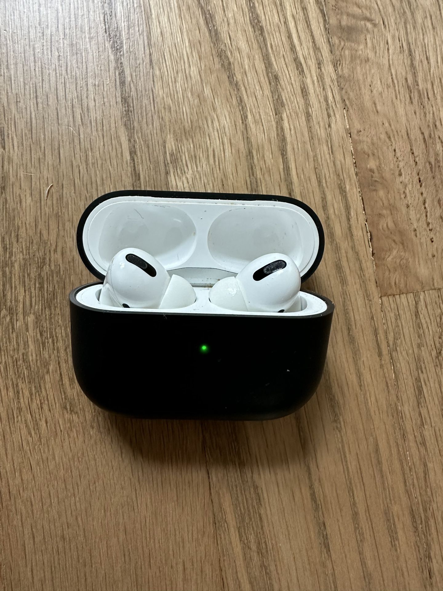 AirPods Pro With Protective Case