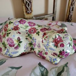Porcelain Sleeping Kitten "Formalities" Collection by Baum Bros, Chintz Floral, Gold Trim
