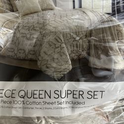 Queen Comforter Set