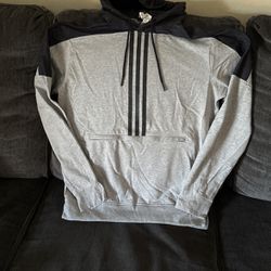 Guys Sweater Size M $20 