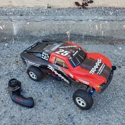 Traxxas slash cheap 2wd used