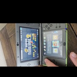 Nintendo New 3DS XL 4GB Handheld System Black - Excellent Condition