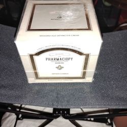 Facelift Pharmaciopy Age Defying Eye Cream