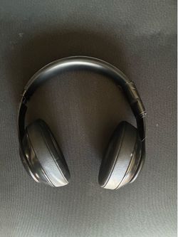 Beats By Dr. Dre Studio3 Headphones Noise Cancellation