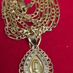 Chain 10k Chain And Pendant 24" Long