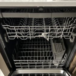 Brand New Dishwasher 