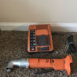 RIDGID R82233 12V CORDLESS 1/4" QUICK CHUCK RIGHT ANGLE IMPACT DRILL And Charger