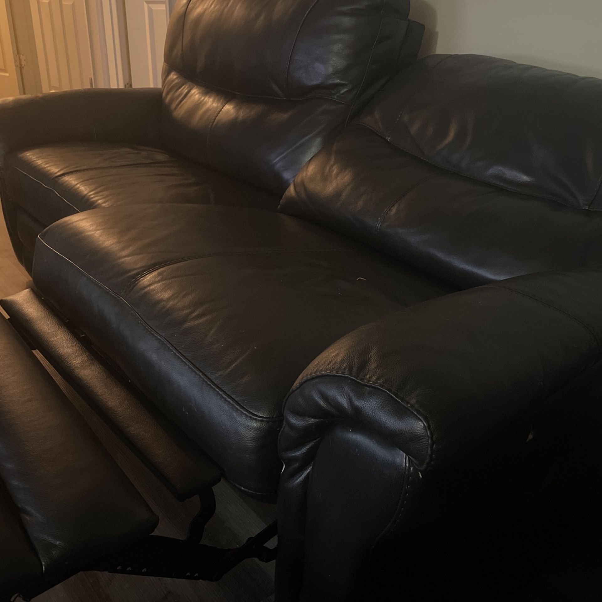 Leather Electric Recliner Set