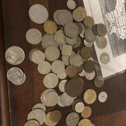 Foreign coins values mixed up with the knot valuables. It's a smorgasbord.