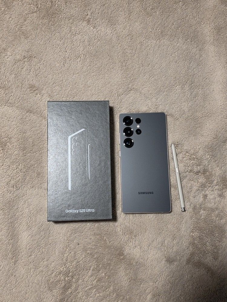 Samsung Galaxy S25 Ultra / Unlocked / PERFECT CONDITION