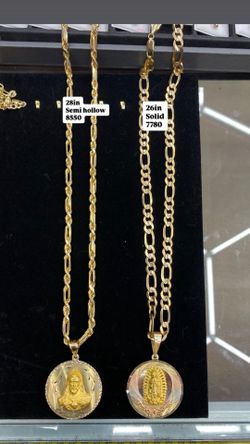 Vendo oro barato sigan mi Instagram familia_cadenas mi tienda está en Huntington park se llama familia cadenas (google) 14k oro para todas ocasiones N