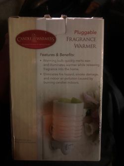 Pluggable Fragrance Warmer- Wax melts