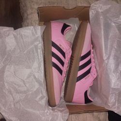 New Samba Adidas Pink Messi Edition. New Samba s Size 8 And 1/2