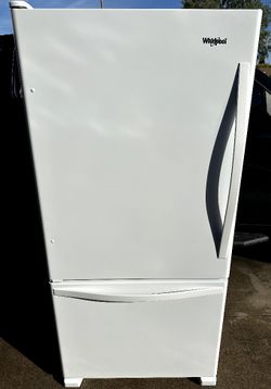 Whirlpool Bottom Freezer Refrigerator 22 Cu Ft