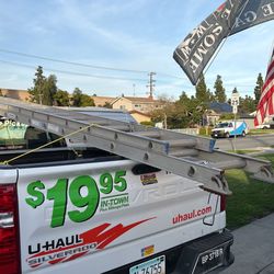 30’ Aluminum Extension Ladder 