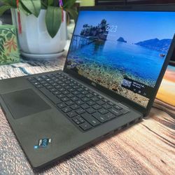 Strong Laptop - i7 11th Gen - Excellent Battery