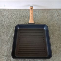 Authentic kitchen nonstick grill pan 