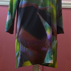 Mila & Milan Woman’s Sheer Long Top M