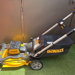 DEWALT 2x20V MAX 21 in. Push Lawn Mower (TOOL ONLY)