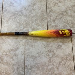 Easton Hype Fire