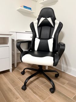 Gaming chair