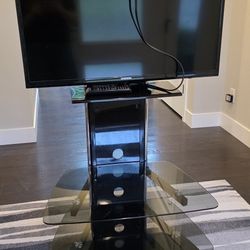 FREE TV Stand w/ Samsung TV