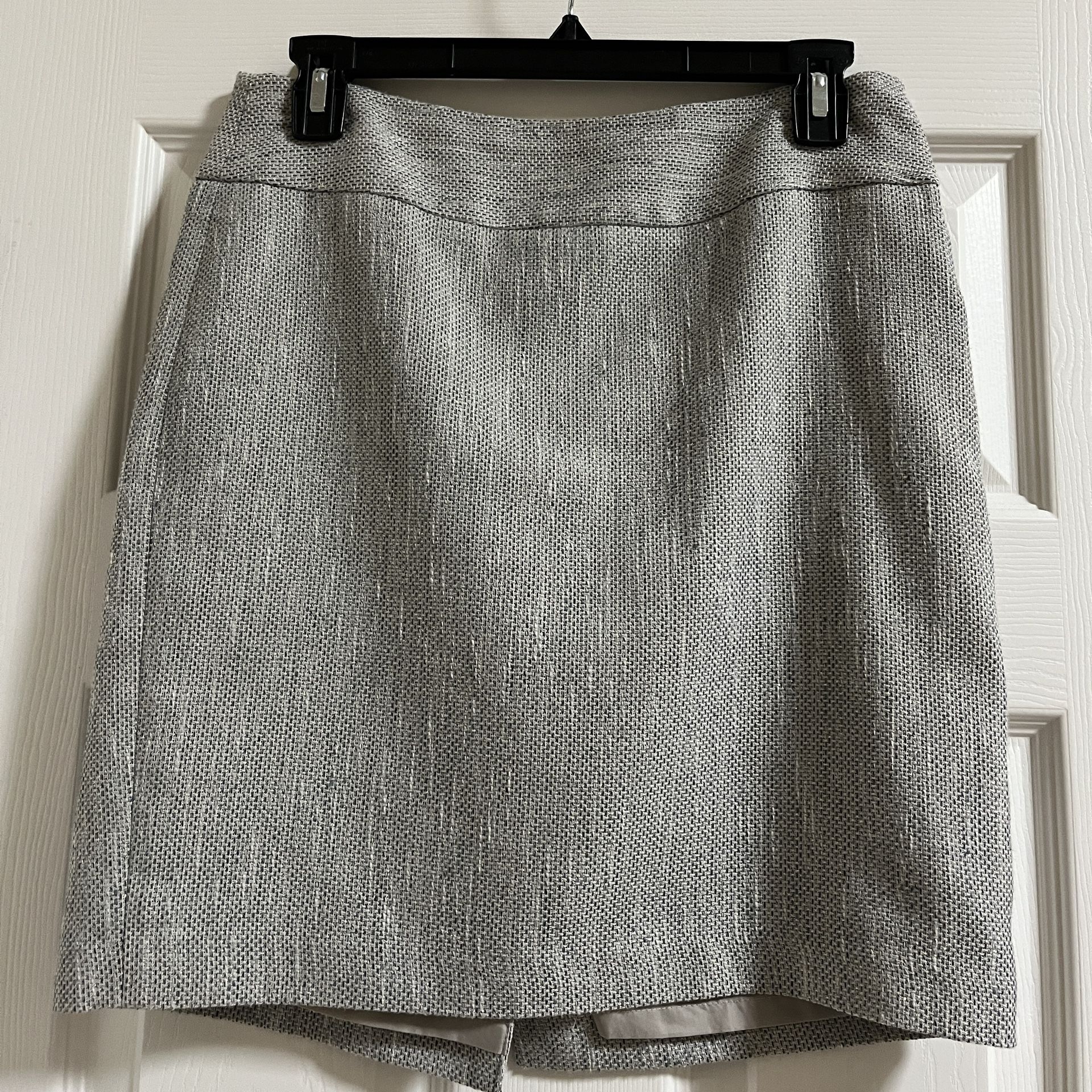The Limited Light Gray Pencil Skirt – Subtle Shimmer, Size 4 (Fits Like 6/8)