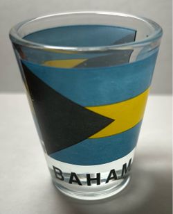 Bahamas, Glass