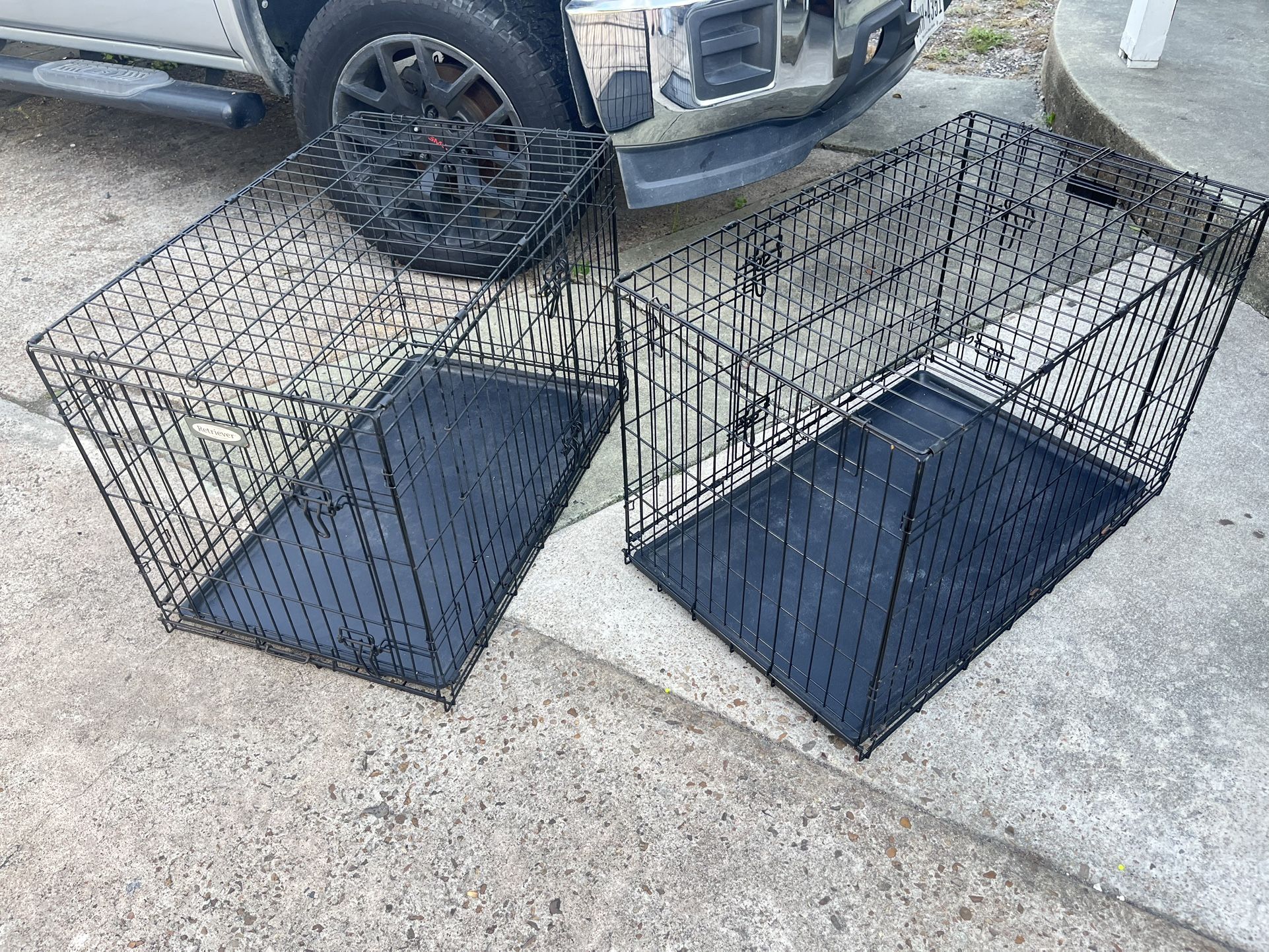 Retriever dog kennel cage 40” x 24” $35 each