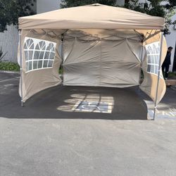 New 10 X 10 Pop Up Canopy With 4 Walls, And Carrying Bag