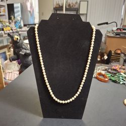 Freshwater Pearl Necklace- Vintage Looks Great 23"