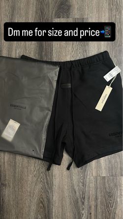 Essential shorts black