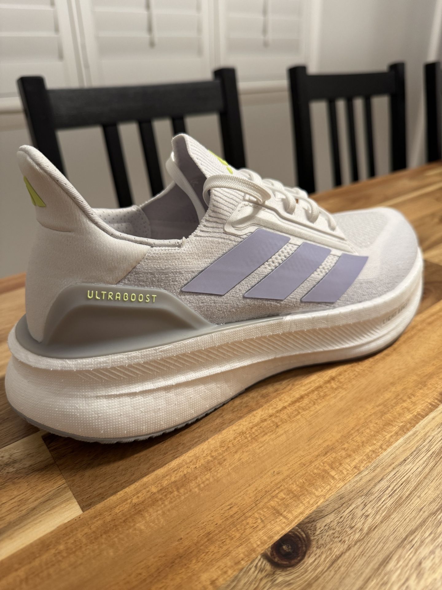Adidas Ultraboost 5X (Women’s Size 9.5)